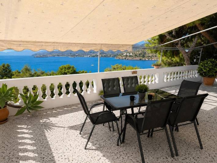 Gîte pour 5 personnes, avec jardin et vue dans Poros - 4