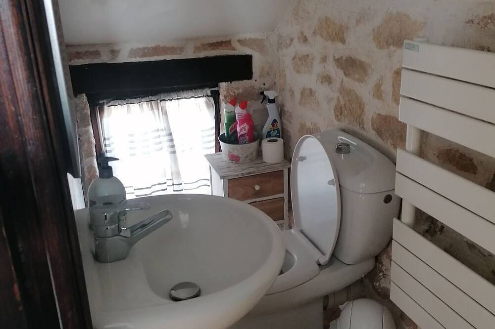 Appartement entier, Charme de la pierre. in Écharcon, Essonne