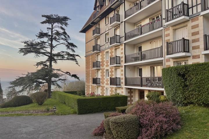 Gîte pour 6 personnes, avec balcon et piscine à Villers-sur-Mer