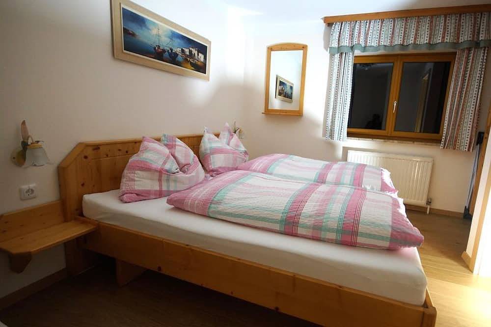 Entire apartment, Haus Hildegard - Apartment / 2 bedrooms / shower, Wc in Mühlbach am Hochkönig, Ski Amadé