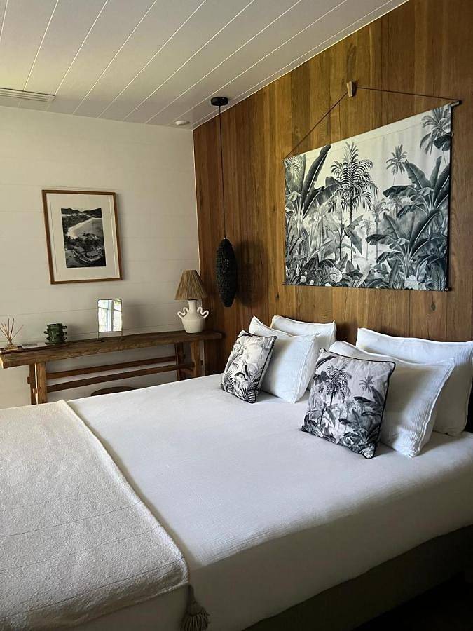 Gîte pour 2 personnes, avec vue ainsi que jardin et terrasse dans Saint-Barthélemy - 4