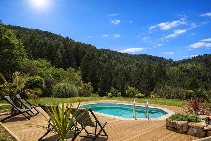 Location de vacances pour 6 personnes, avec terrasse et jardin à Saint-Jean-du-Gard - 3