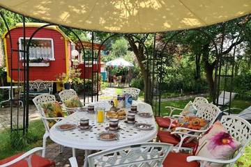 Agriturismo für 8 Personen, mit Garten und Terrasse, mit Haustier in Wredenhagen