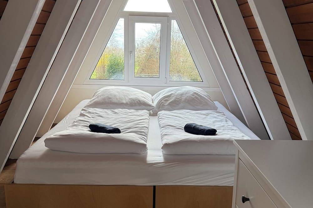 Ferienhaus mit See- und Bergblick in Perfekter Lage in Immenstaad am Bodensee, Region Bodensee-Oberschwaben