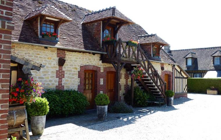 Chambre d’hôte pour 2 personnes, avec Terrasse et Jardin à Beuvron-en-Auge
