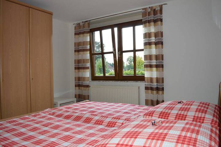 Gîte pour 4 personnes, avec jardin et terrasse à Rhauderfehn - 3