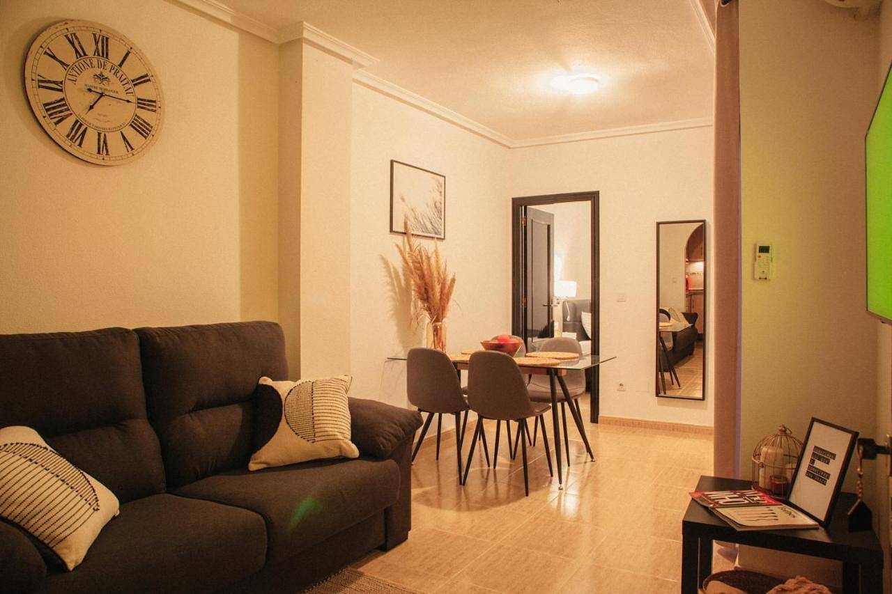 Aparthotel Costa Blanca in Torrevieja Centro, Torrevieja