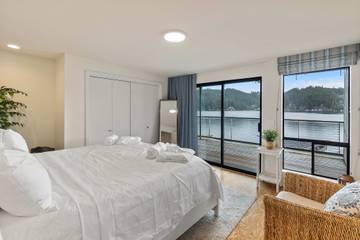 Holiday Home for 12 People in Washington, USA, Photo 4