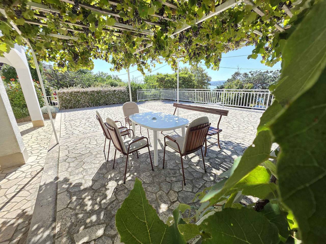 Ganze Ferienwohnung, Ferienwohnung mit Terrasse in Dramalj, Primorje-Gorski Kotar