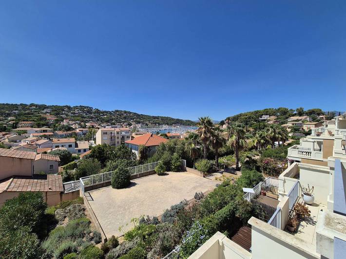 Apartamento vacacional entero, 2 bedrooms, sea view, air conditioning,all on foot in Saint-Mandrier-sur-Mer, Costa mediterránea (Francia)