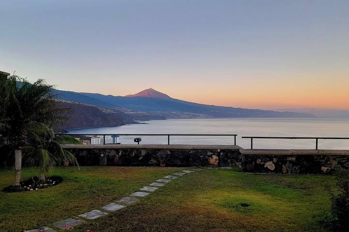 Ferienhaus für 4 Personen, mit Balkon und Garten in Juan Fernández