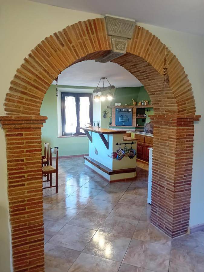 Casa vacanza per 6 persone, con panorama e giardino, con animali domestici - 1