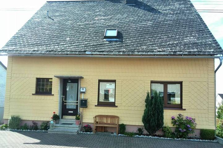 Ferienwohnung für 5 Personen, mit Terrasse und Garten