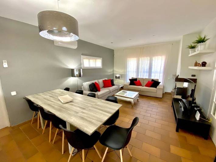 Villa pour 10 personnes, avec piscine ainsi que balcon et jardin à Salou - 3