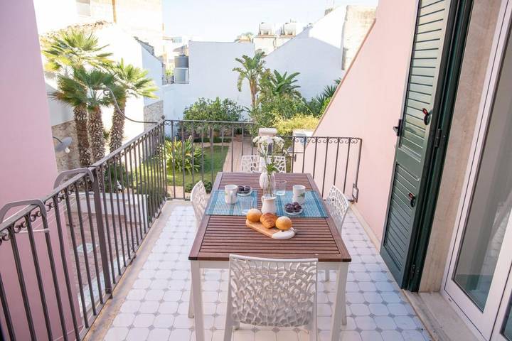 Apartamento de vacaciones para 6 personas, con vistas y terraza - 1