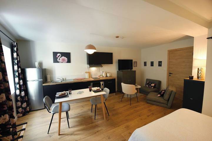 Gîte pour 2 personnes dans Arbent - 2