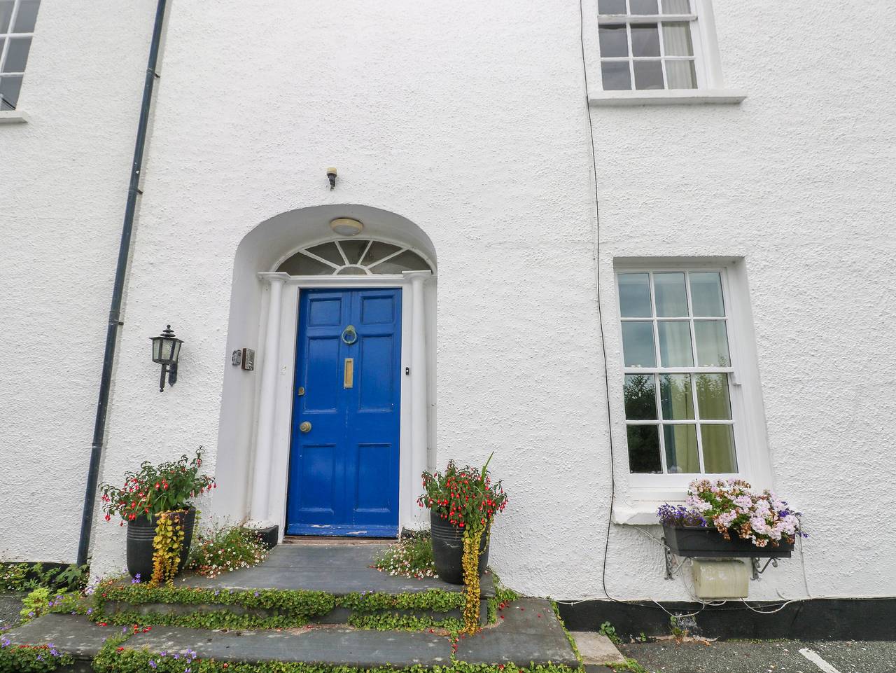Entire apartment, Bay View Apartment in Penally, Pembrokeshire