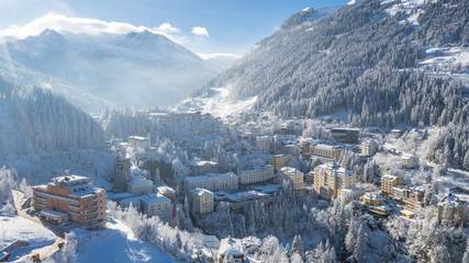 Ferienwohnung für 2 Personen, mit Terrasse und Garten sowie Sauna und Pool in Bad Gastein