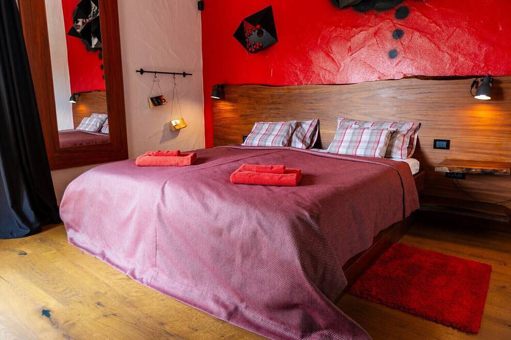 Villa Artien for 8 people with 32m2 private pool & pet friendly in Baderna, Zentralistrien
