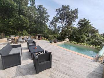 Villa pour 2 personnes, avec piscine et balcon ainsi que vue et jardin en Charente-Maritime