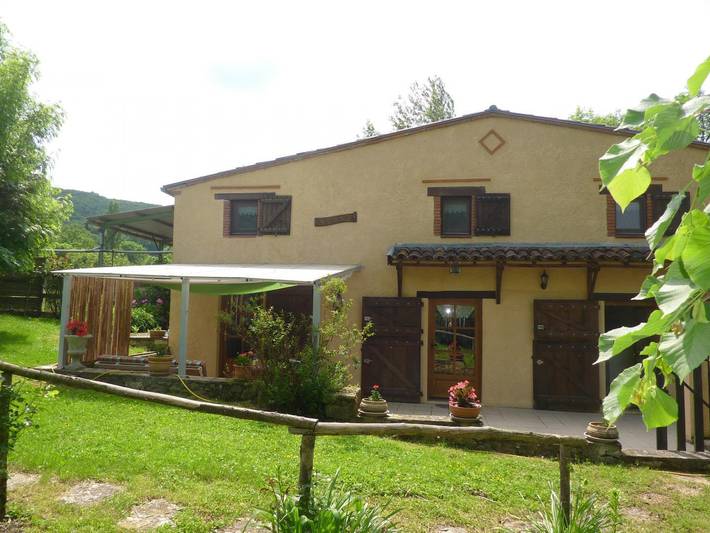 Gîte pour 4 personnes, avec jardin à Les Bordes-sur-Arize