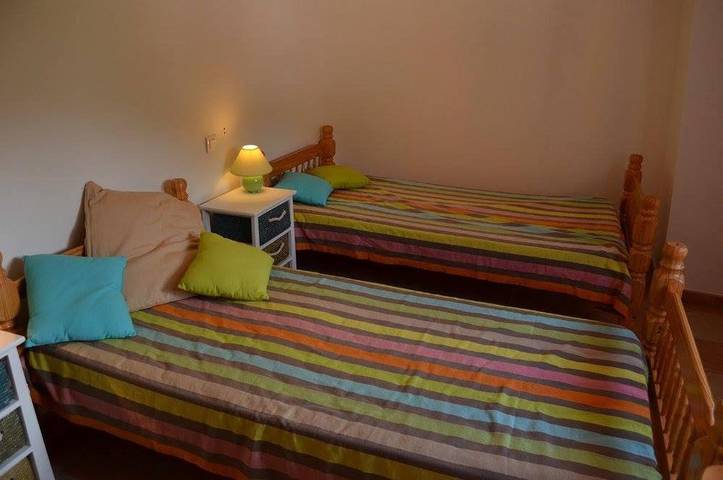 Gîte pour 4 personnes, avec jacuzzi ainsi que piscine et jardin à Vivès - 4