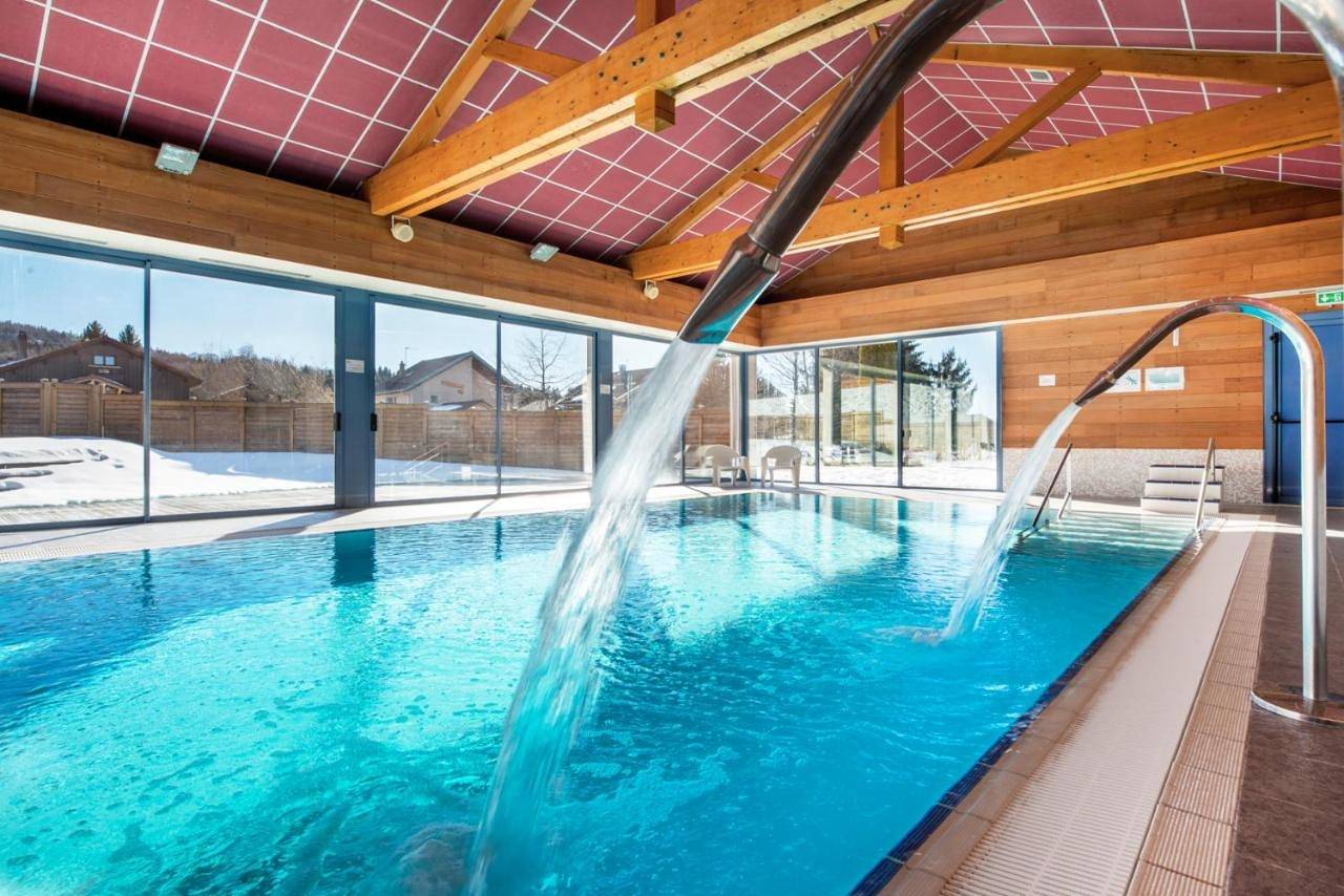 Village vacances Chalet de la Haute-Joux in Cerniébaud, Jura Francais
