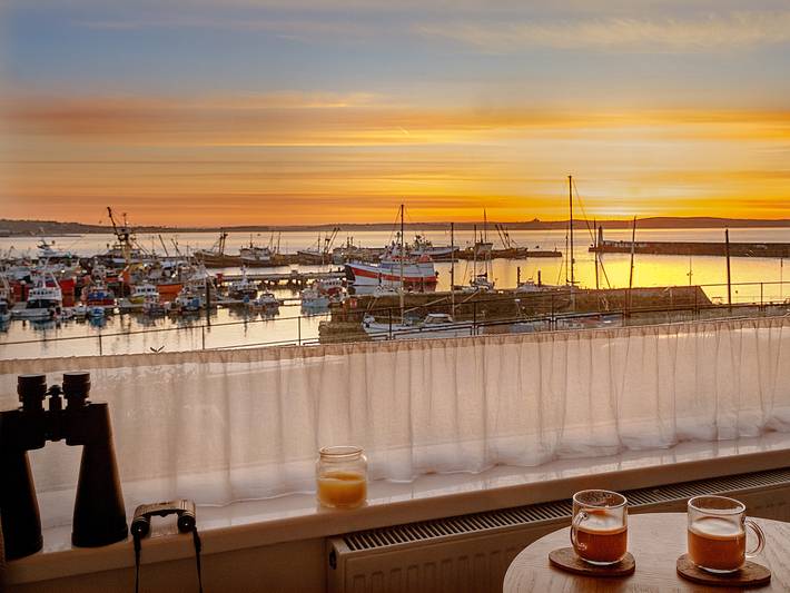 Holiday rental for 4 people, with garden in Newlyn