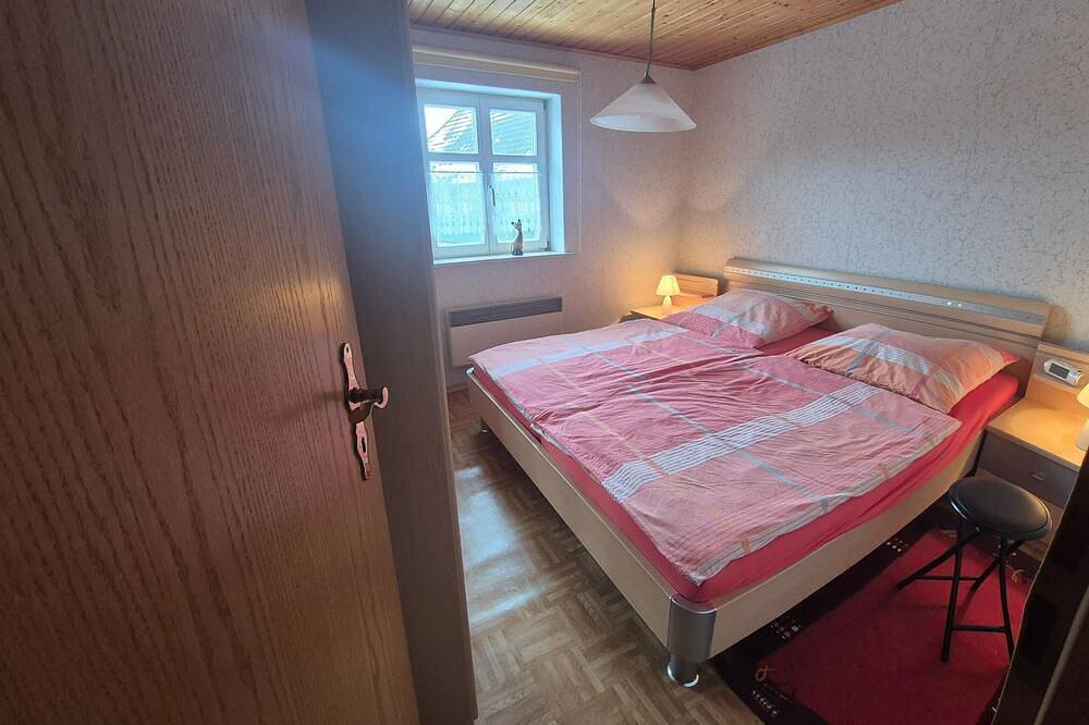 Ganze Wohnung, Ferienwohnung Annemarie mit großem Balkon (Bad Staffelstein) in Horsdorf, Bad Staffelstein