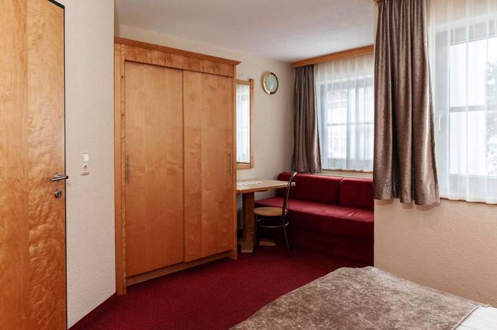 Hütte für 5 Personen, mit Balkon und Garten sowie Sauna und Ausblick in Kappl - 3