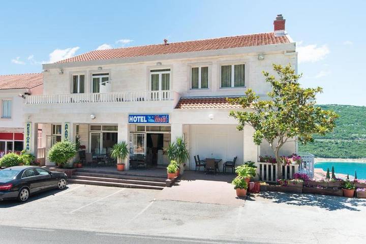 Hôtel pour 2 personnes, avec balcon ainsi que jardin et vue