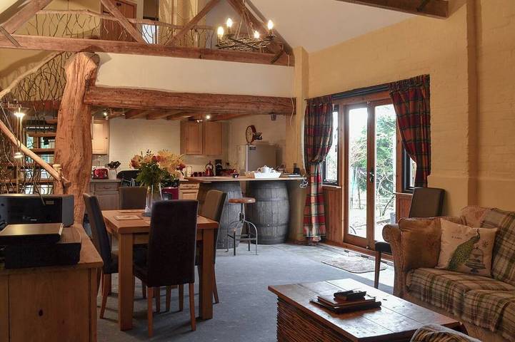 Cottage for 6 people, with garden, with pets in New Forest