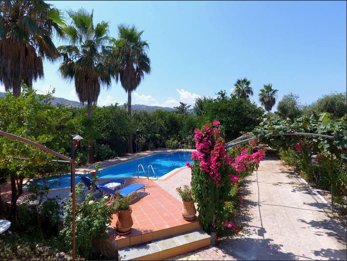 Villa for 4 people in Chania