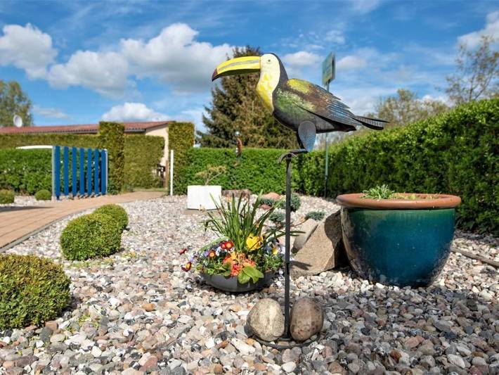 Ferienhaus für 3 Personen, mit Terrasse und Garten sowie Seeblick in Dargun - 3