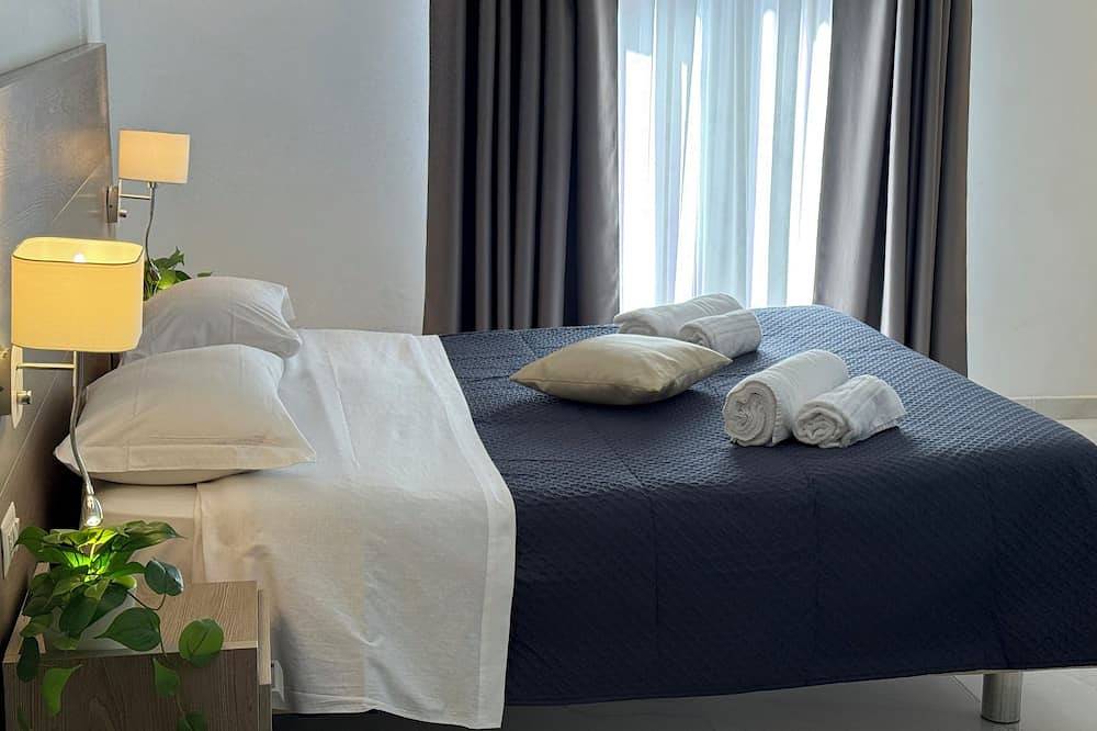 La Maison Rose - Luca Albino in Maiori, Amalfi Coast