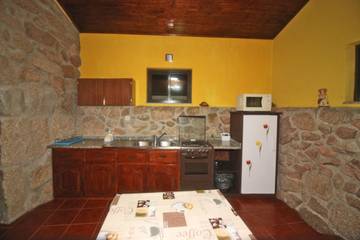 Maison De Vacances pour 4 Personnes dans Vilar da Veiga, Gerês, Photo 3