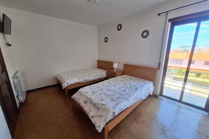 Apartamento entero, Two-bedroom vacation home with sea view. in Marinhas, Esposende