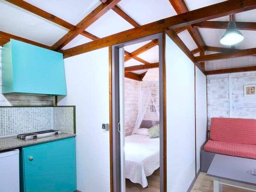 Camping Caledonia - Bungalow 2 persons - Bungalow Fiji in Tarragona, Costa Dorada
