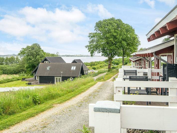 Ferienhaus für 6 Personen, mit Terrasse und Pool in Løjt - 2