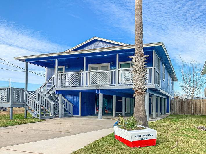 Vacation house for 8 people, with balcony in Port Aransas