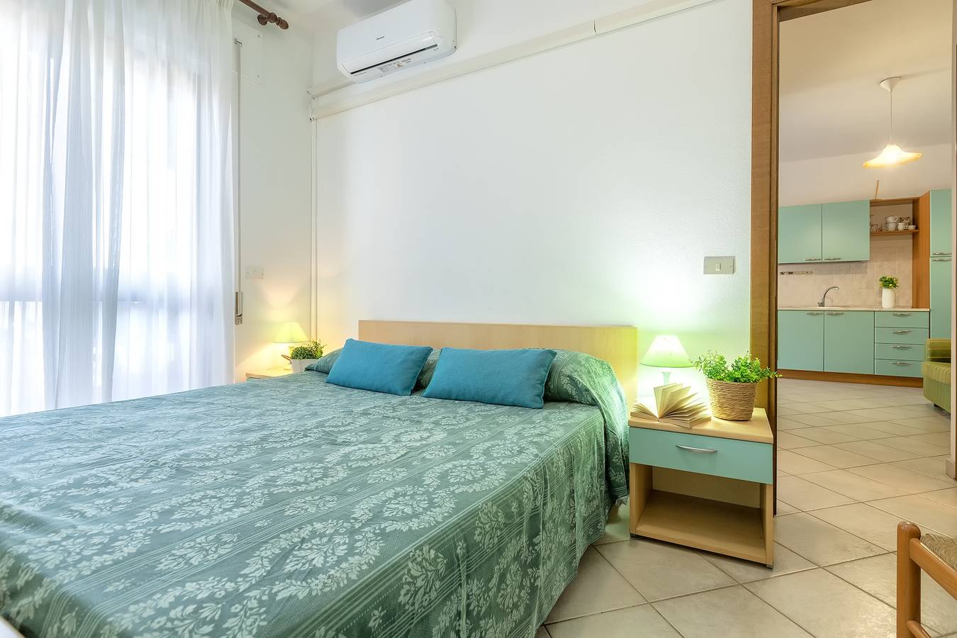 Entire apartment, Apartment 'Nel Borgo Pt Dx' with Private Terrace, Wi-Fi and Air Conditioning in Trinità d'Agultu e Vignola region, Olbia-Tempio