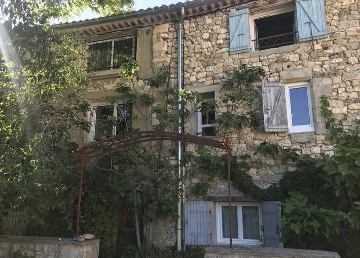 Chambre d’hôte pour 2 personnes, avec jardin, animaux acceptés à Reillanne