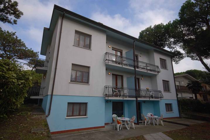 Ferienwohnung für 4 Personen, mit Garten in Lignano Sabbiadoro