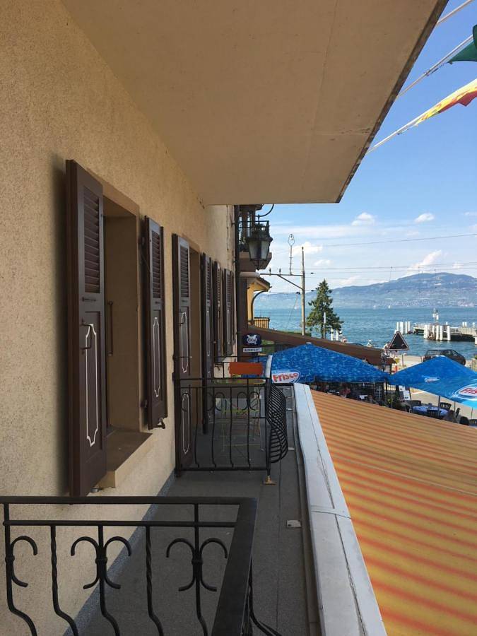 Location de vacances pour 2 personnes, avec vue sur le lac ainsi que terrasse et vue, animaux acceptés à Port-Valais - 4