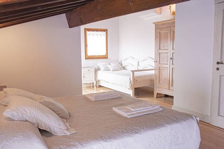 Superb apartment located just 30 m from the sea, ideal for a family !! in Spiaggia di Rimigliano (San Vincenzo), San Vincenzo