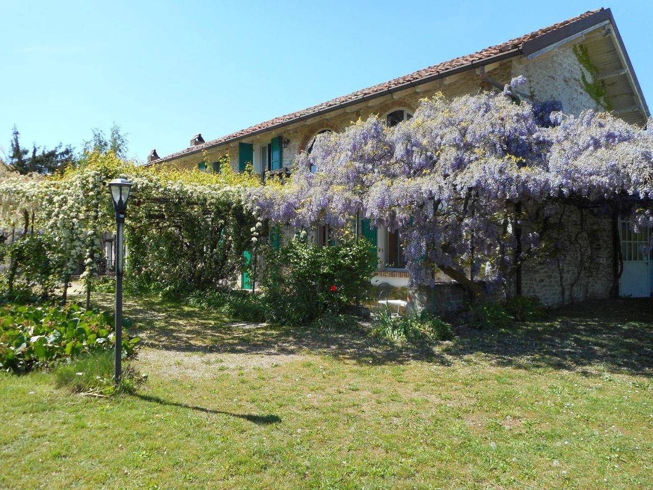 Geheel appartement, Agriturismo Cascina Serra in Mango , Langhe
