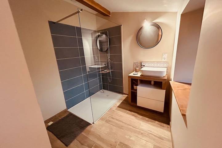 Location de vacances pour 4 personnes, avec Jardin et Piscine à Montolieu - 3