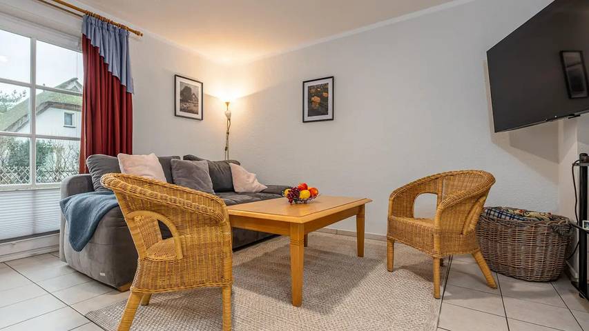 Ferienhaus für 5 Personen, mit Garten in Wustrow - 2