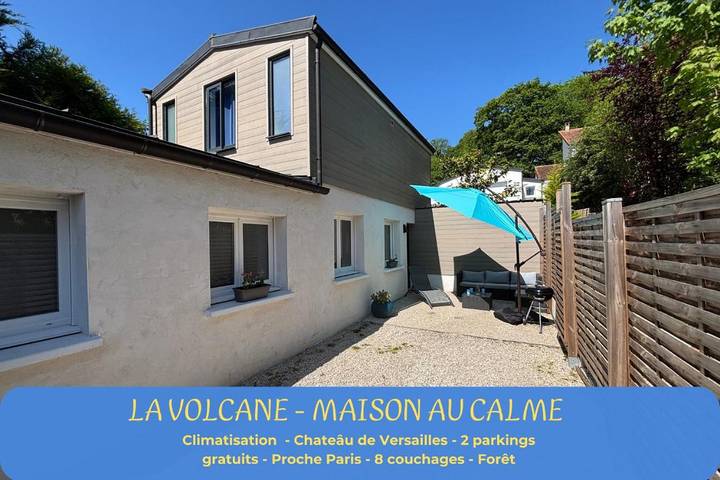 Location de vacances pour 8 personnes, avec terrasse à Le Chesnay