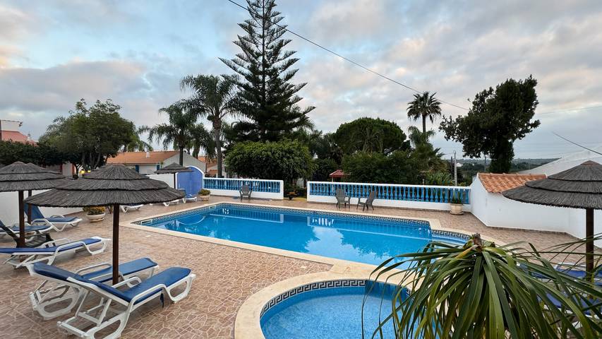 Gîte pour 5 personnes, avec piscine, adapté aux familles dans Alcantarilha - 4